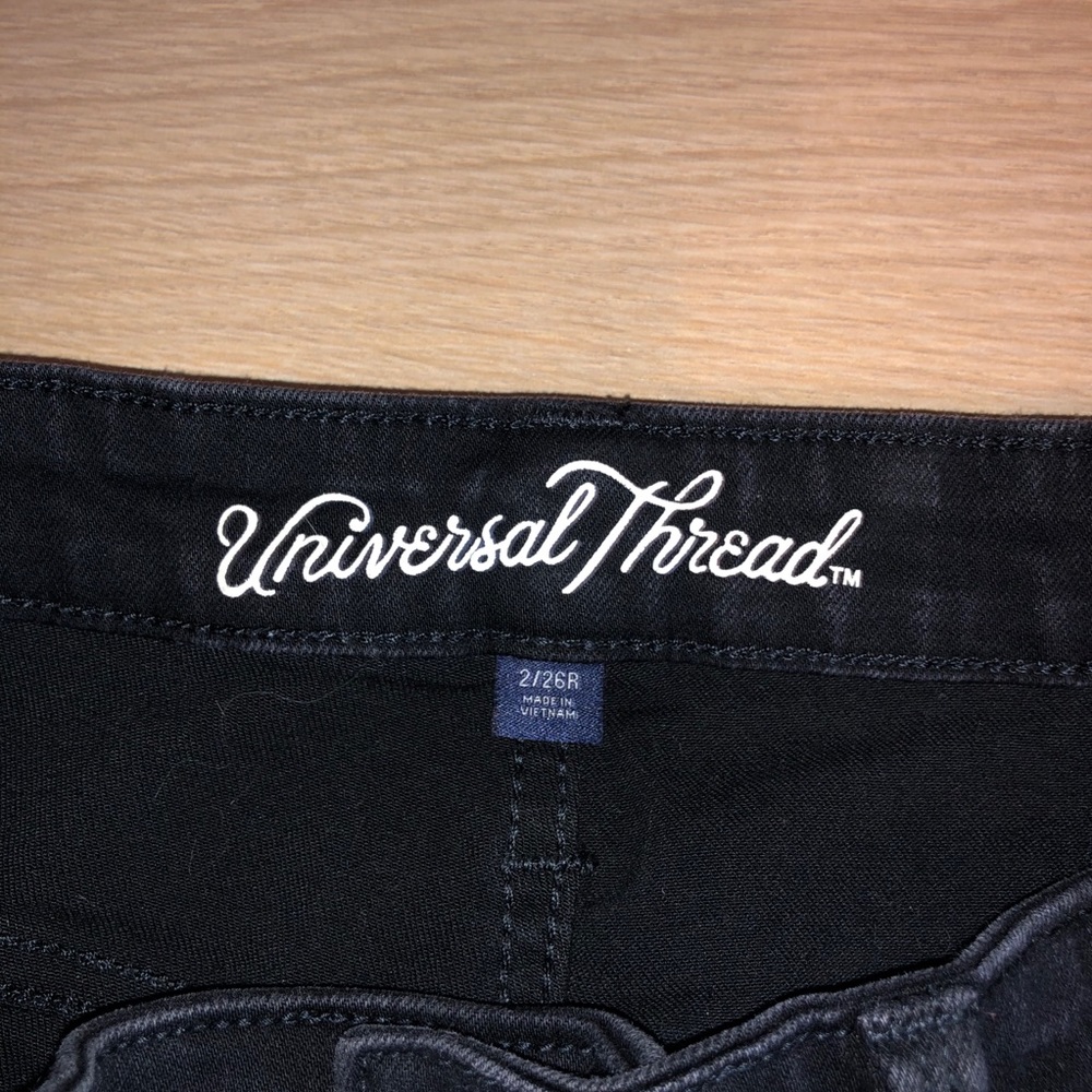 Universal Thread Jeans - Picture 4 of 6